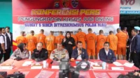 Bongkar Jaringan Judi Online Higgs Domino: 12 Tersangka Ditangkap Polda Riau
