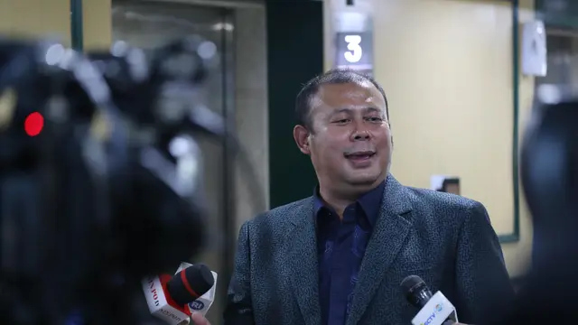 DPR_Usul_Ditjen_Pesantren_Revolusi_Pendidikan_Keagamaan_Indonesia DPR Usul Ditjen Pesantren: Revolusi Pendidikan Keagamaan Indonesia