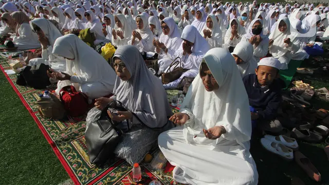 Doa Akhir & Awal Tahun Hijriah: Arab, Latin, Arti Lengkap