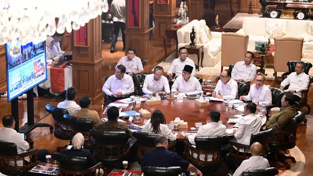 Gerindra_Sekjen_Menteri_Prabowo_Jangan_Jadi_Beban_Jokowi Gerindra Sekjen: Menteri Prabowo Jangan Jadi Beban Jokowi