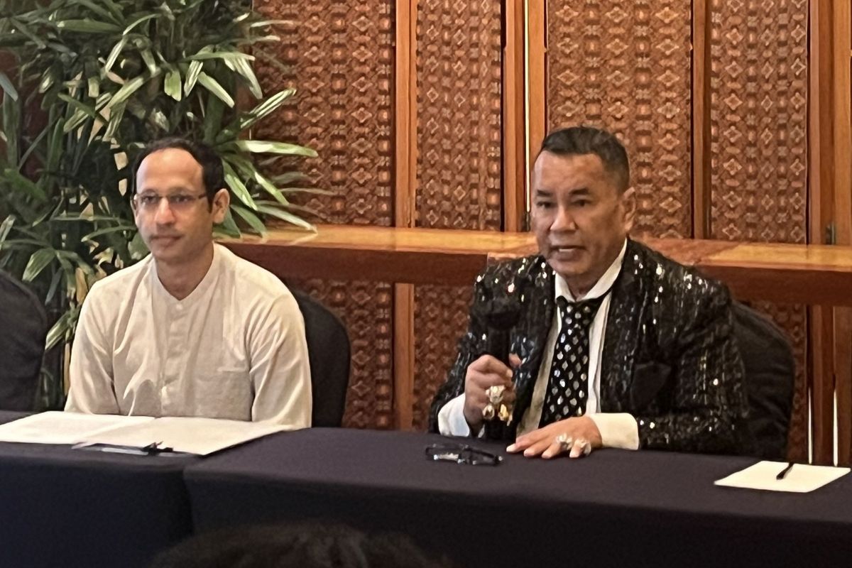 Hotman Paris Bela Proyek Laptop Nadiem: Audit BPKP Bersih?