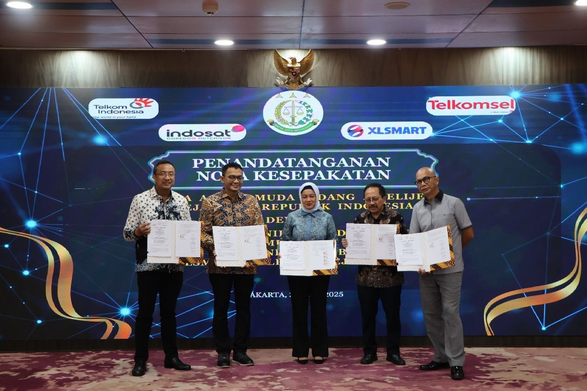 Kejagung Jalin Kerja Sama Intelijen: 4 Provider Telekomunikasi Terlibat