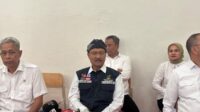 Kepala_Sekolah__Guru_SD_Terima_SK_Resmi_dari_Kemensos Kepala Sekolah & Guru SD Terima SK Resmi dari Kemensos