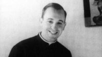 Potret Langka: Masa Muda Paus Fransiskus, Jorge Mario Bergoglio